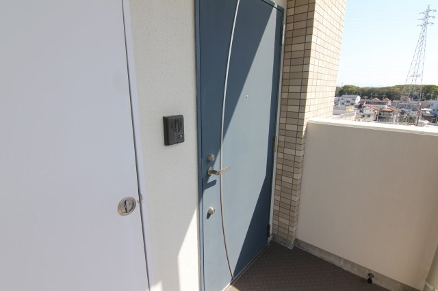 【玄関】 | モントレーメゾン伍番館