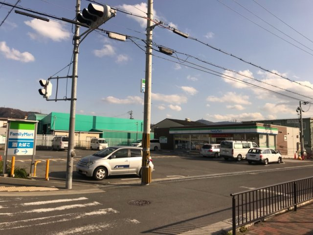 グラッド・タウン三箇５丁目の周辺