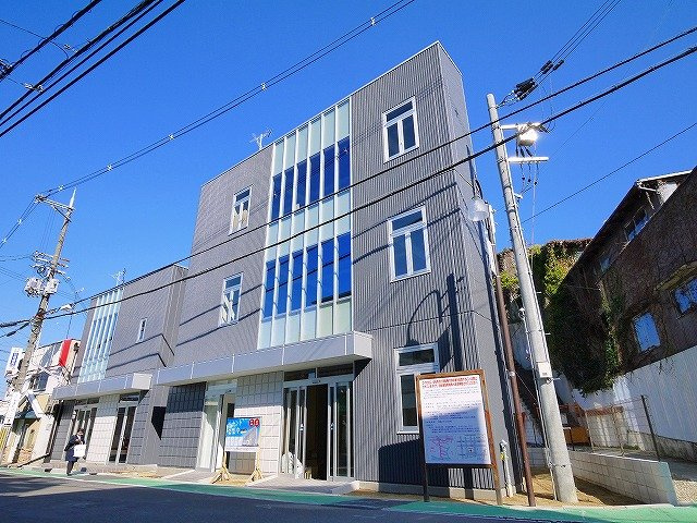 MPビル南棟の外観