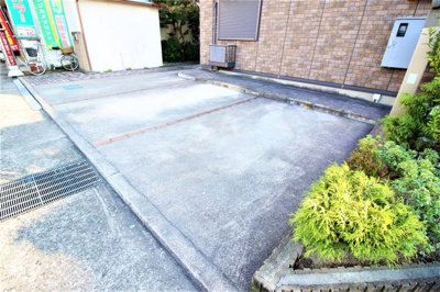 【駐車場】 | エスト