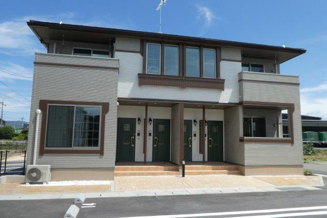 倉敷市真備町川辺のアパートの外観