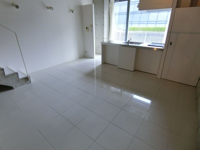 【洋室】 | ベルニーニ南森町