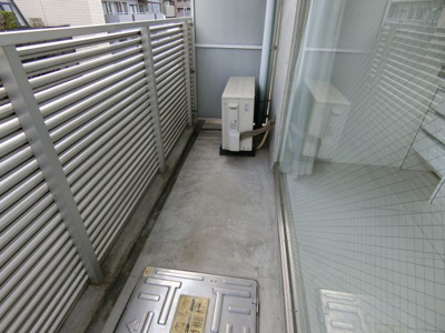 【バルコニー】 | ベルニーニ南森町