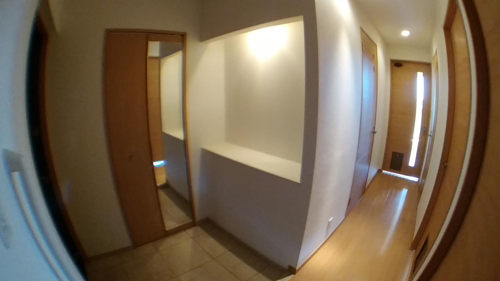 荒川区南千住３丁目の賃貸マンションの玄関