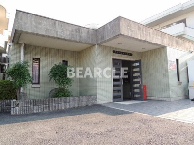 【エントランス】 | グリーンメドウ洛 | 清潔なエントランスです