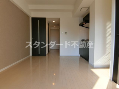 【居間・リビング】 | ロイヤルレジデンス北梅田