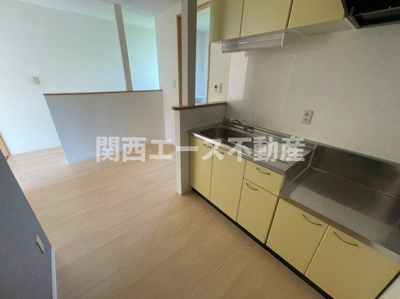 【キッチン】 | ヴィラカレラ菱江