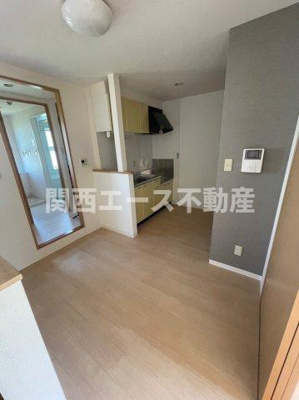 【居間・リビング】 | ヴィラカレラ菱江