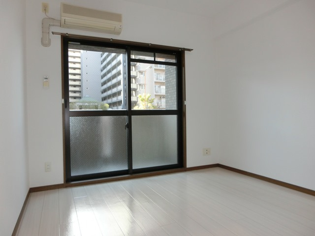 大阪市淀川区三国本町２丁目の賃貸マンションの寝室