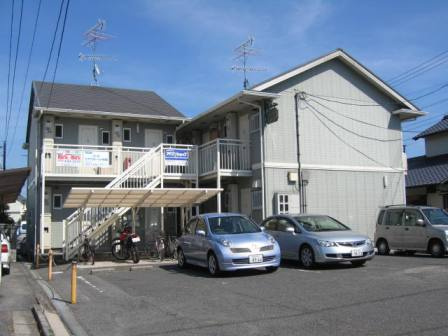 倉敷市田ノ上のアパートの外観
