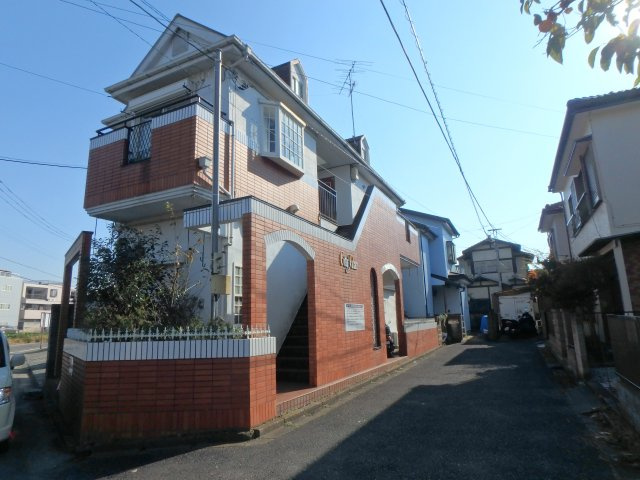 坂戸市芦山町のアパート