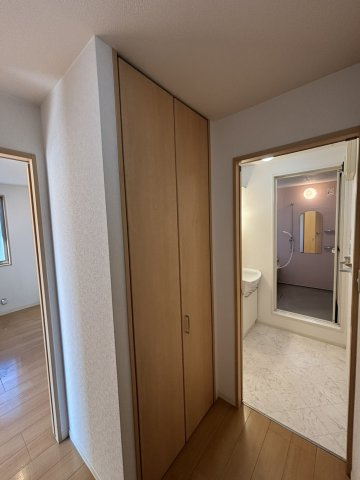 【独立洗面台】 | カーサ・エスパーダⅢ