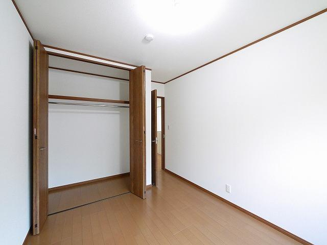 ユニゾン百楽園Ⅰの洋室|明るい洋室です