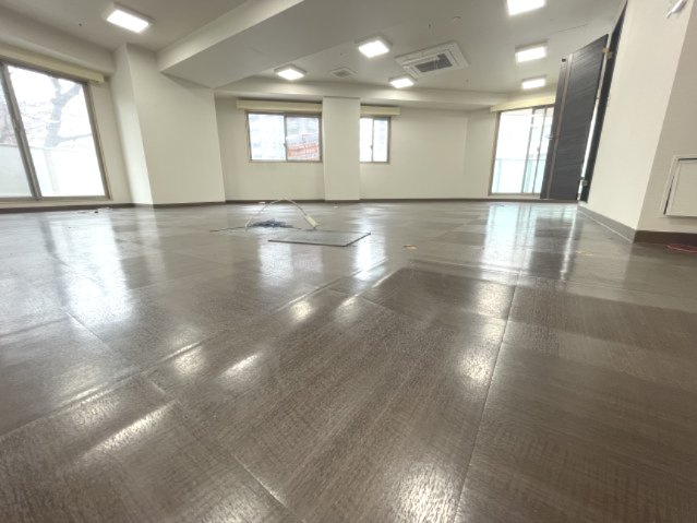 【洋室】 | 西新宿 PINE NEEDLE