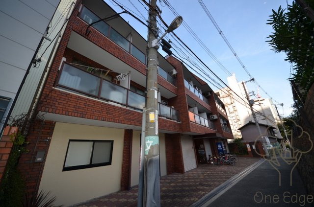シャルム北梅田の外観