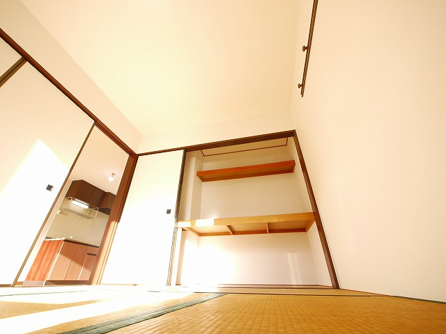 フォレストコート（左京）の収納