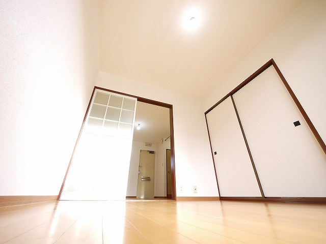 フォレストコート（左京）の和室