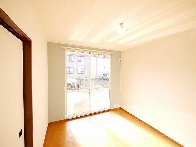 フォレストコート（左京）の洋室