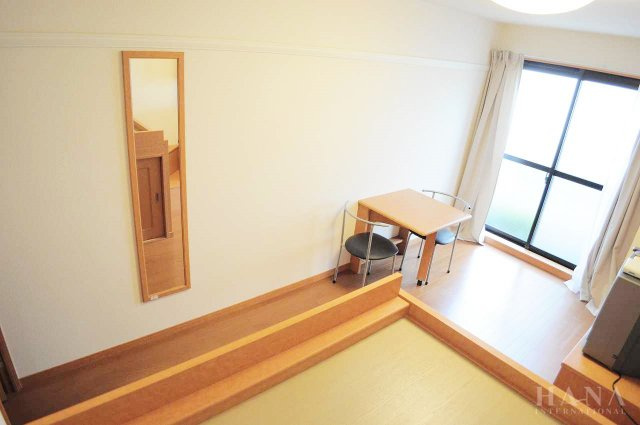 レオパレスシティパルつつじが丘のその他|同タイプの写真です。※１階のみフローリングとなります