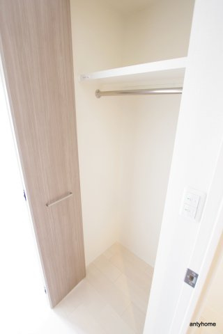 インザグレイス梅田北　仲介手数料無料の収納