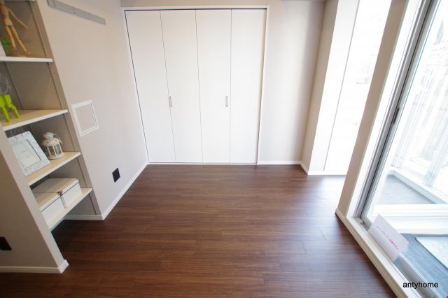 サンネクテール天満橋　仲介手数料無料の洋室