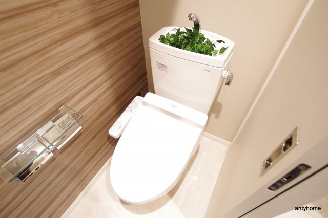 サンネクテール天満橋　仲介手数料無料のトイレ