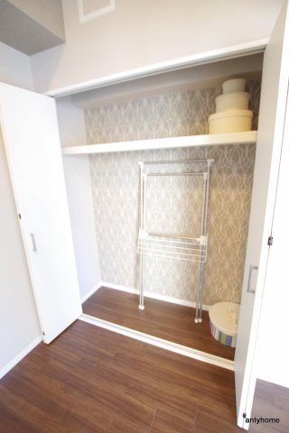 サンネクテール天満橋　仲介手数料無料の収納