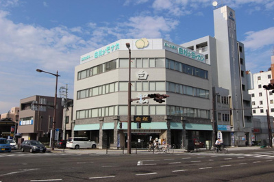 【外観】 | 大学病院前白松ビル