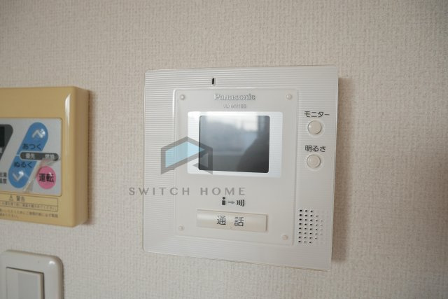 【セキュリティ】 | メゾンドゥ長瀬Ⅱ | 女性には嬉しい、ＴＶモニターホン付きです