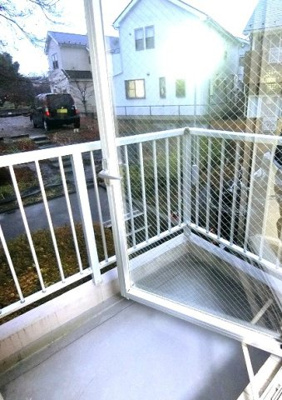 【バルコニー】 | ミングルAP.栗谷三番館 | バルコニーは南西向きなので、お洗濯物はお昼からでも乾きそう♪お洗濯物を干したり、気分転換をするにもおすすめです☆