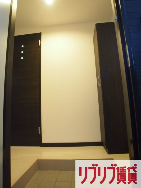 Emigrant(エミグラント)の玄関