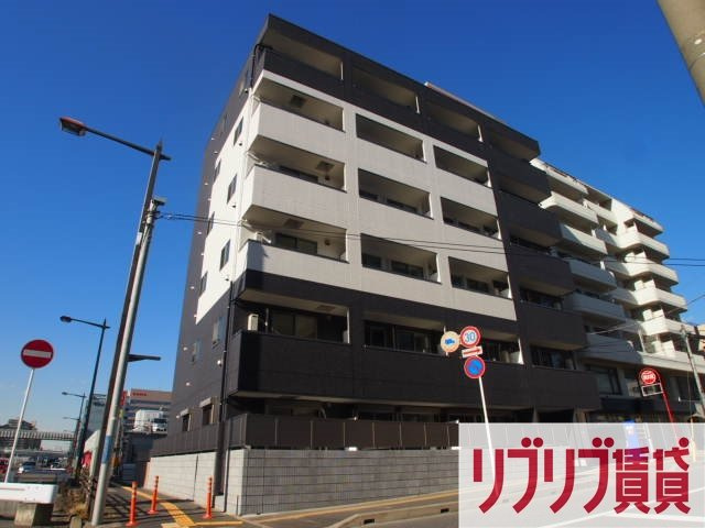 Emigrant(エミグラント)の外観