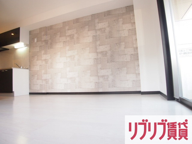 Emigrant(エミグラント)の居間・リビング