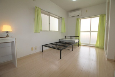 【居間・リビング】 | プレシア蛍池