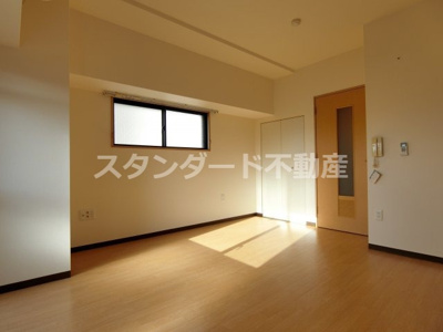 【居間・リビング】 | エイバー新野田