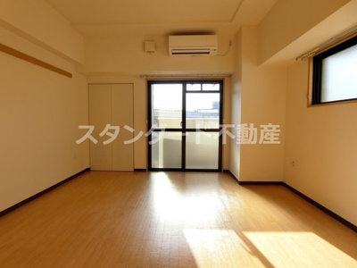 【居間・リビング】 | エイバー新野田