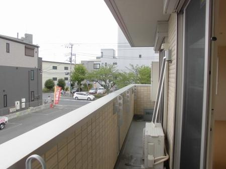 briller Kのバルコニー