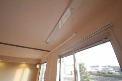 【設備】 | プライムコートC | 室内物干し器付です