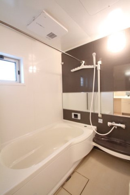 【浴室】 | プライムコートC | 浴室乾燥機・追い焚き付です