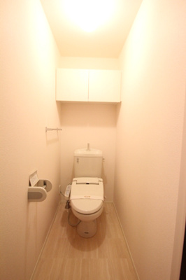 【トイレ】 | プライムコートC | 今や必須アイテムの洗浄機能付暖房便座です！