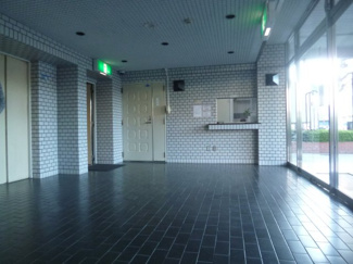 【エントランス】