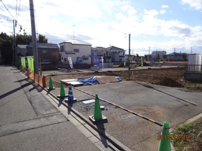 【前面道路含む現地写真】 | さいたま市緑区三室　建築条件なし売地全5区画 | 前面道路含む現地写真です