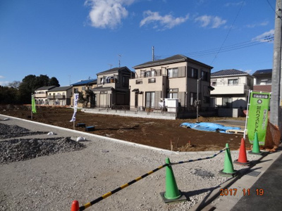 【前面道路含む現地写真】 | さいたま市緑区三室　建築条件なし売地全5区画 | 前面道路含む現地写真です