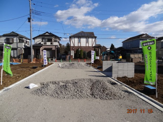 【前面道路含む現地写真】 | 前面道路含む現地写真です