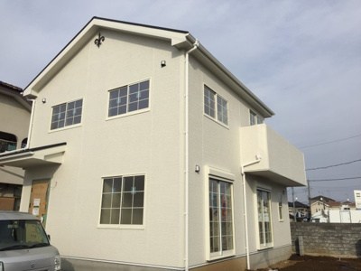 【外観】 | 蓮田市関山3丁目　土地広々62坪の南欧風新築住宅全1棟