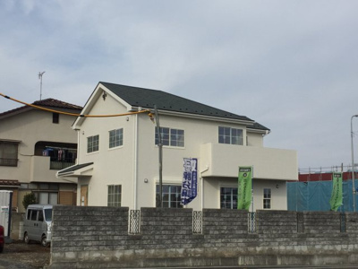 【外観】 | 蓮田市関山3丁目　土地広々62坪の南欧風新築住宅全1棟