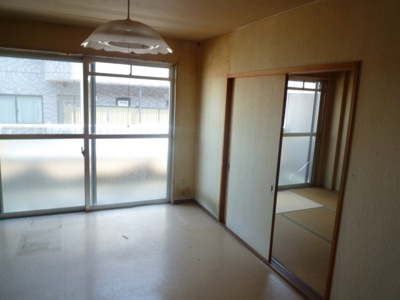 【居間・リビング】 | シャトルムツミ | ※同物件別室参考写真