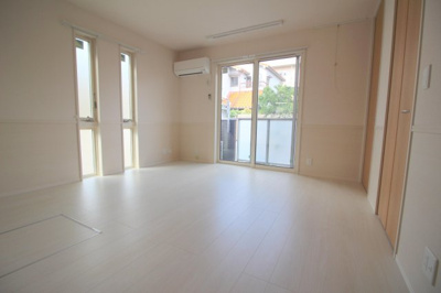 【洋室】 | D-room中桜塚 | 別室の写真使用