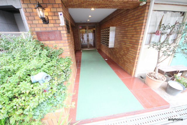 コーポ丸松　仲介手数料無料のエントランス