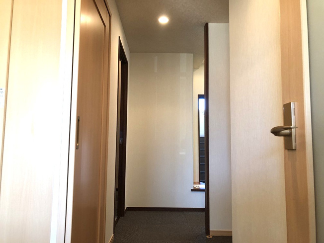 【内装】 | ラシーヌ・ド・ラブーレ